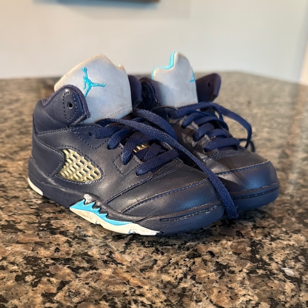 Jordan Blue Sneakers with Mesh Panel and Shark Tooth Design EUC 8C